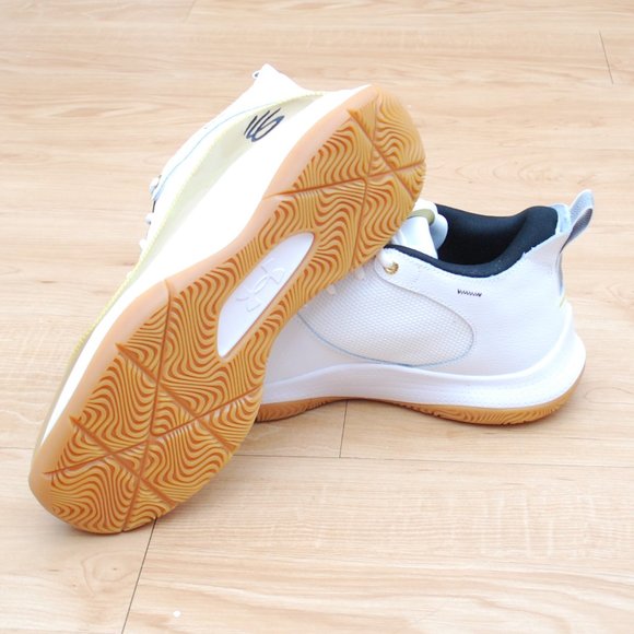 Under Armour Steph Curry 3Z5 NM Basketball Shoes - Picture 2 of 8